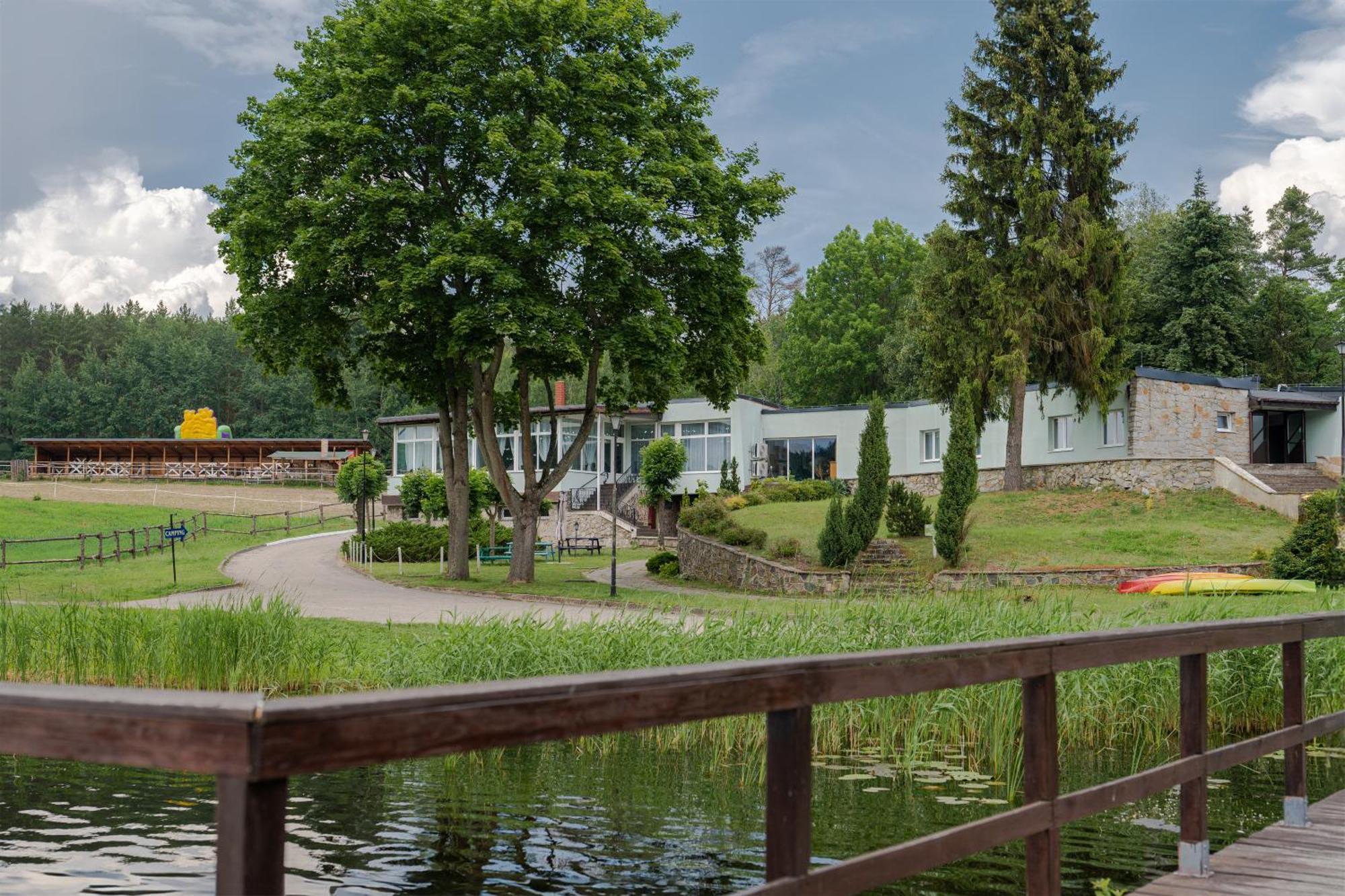 Osrodek Wypoczynkowy Lesne Ustronie Vandrarhem Witnica Exteriör bild