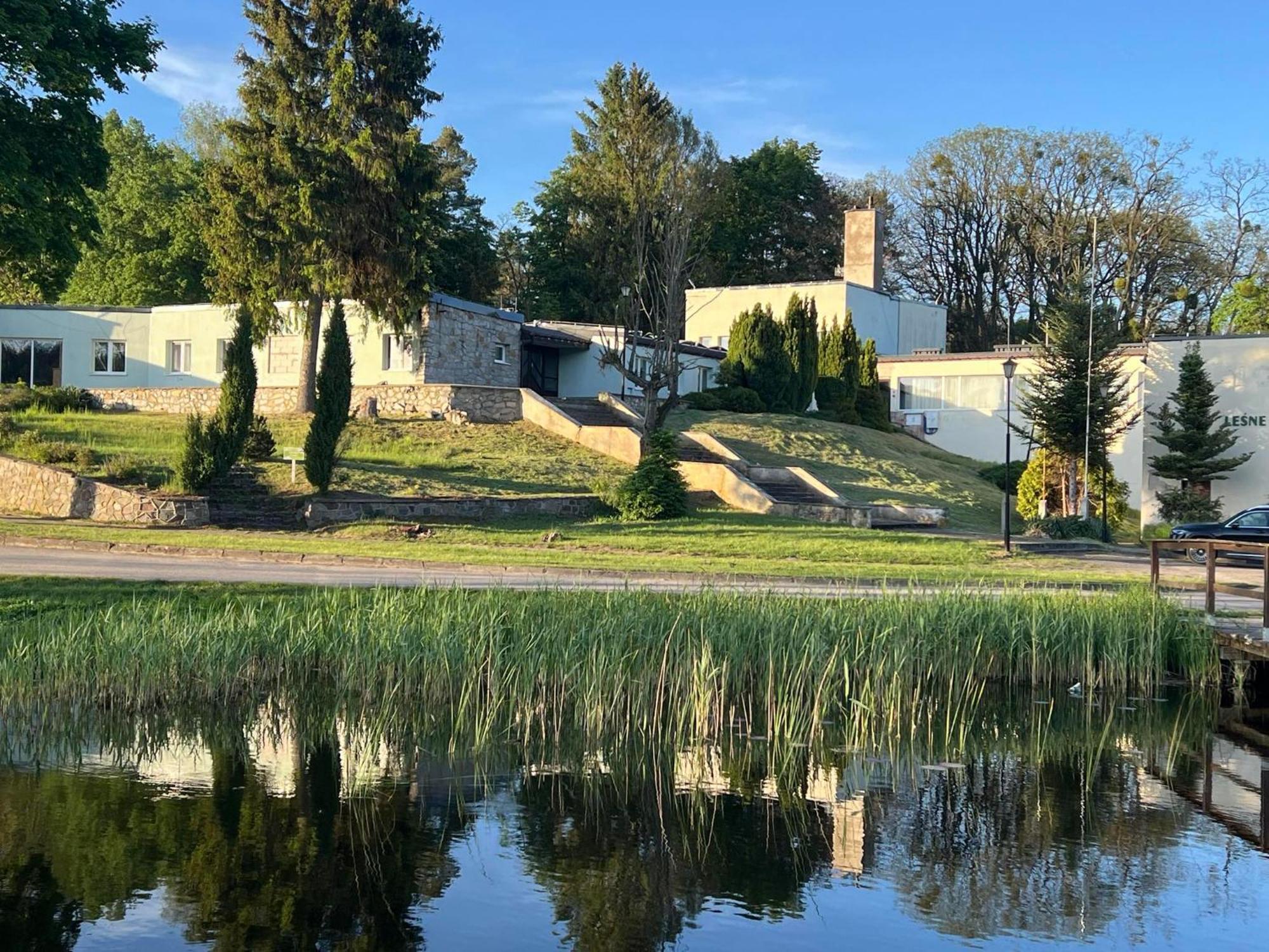 Osrodek Wypoczynkowy Lesne Ustronie Vandrarhem Witnica Exteriör bild